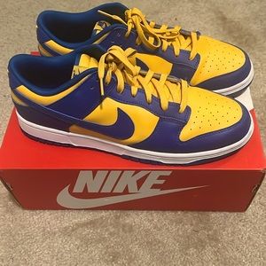 The Nike Dunk Low 'UCLA' dresses the classic silhouette